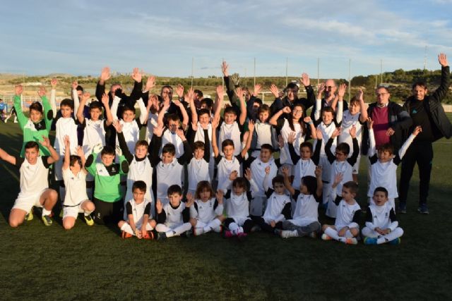 Fundación Real Madrid, Ayuntamiento y Aqualia continúan su proyecto sociodeportivo por séptimo año